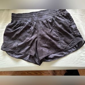 Camo Hotty Hot High Rise Size 10